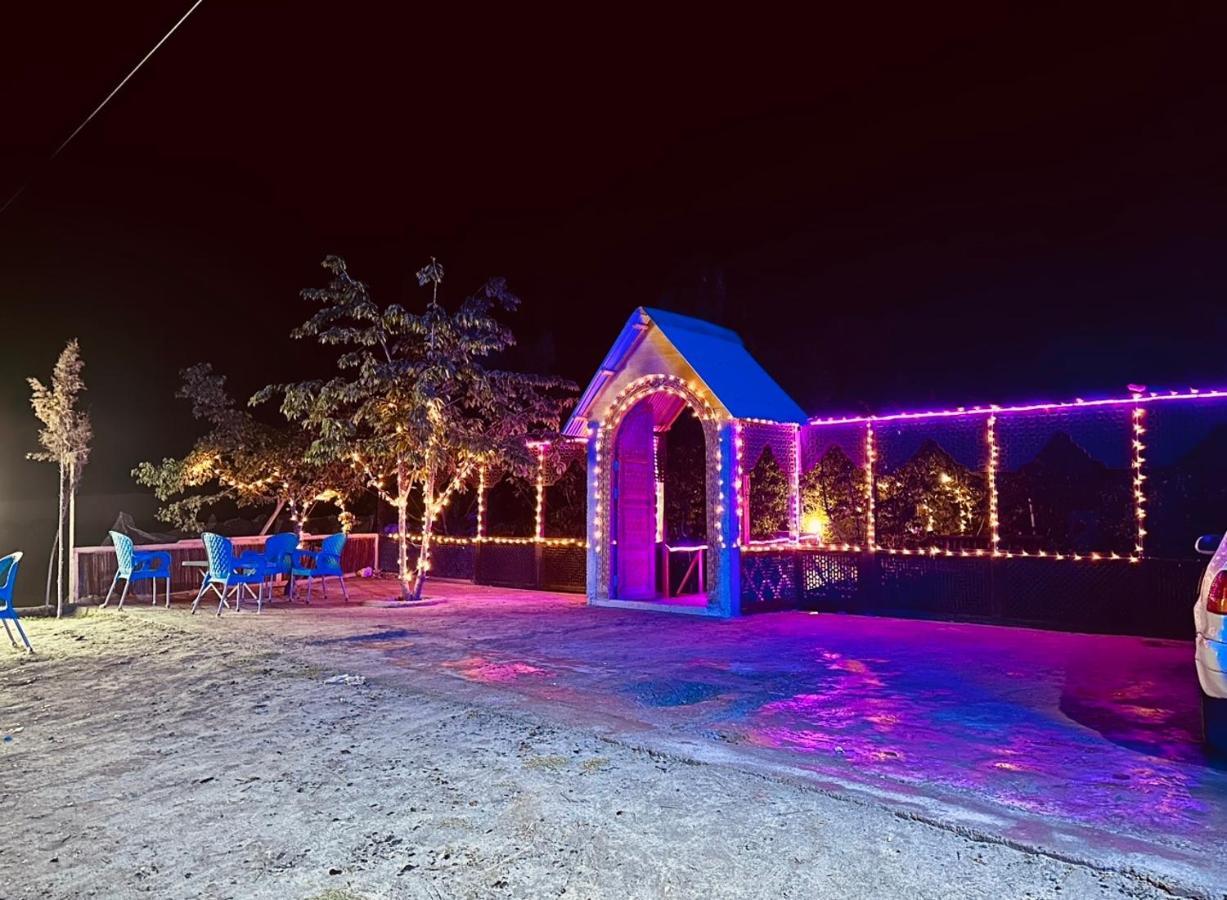 Orgventure Resorts Скарду Екстериор снимка