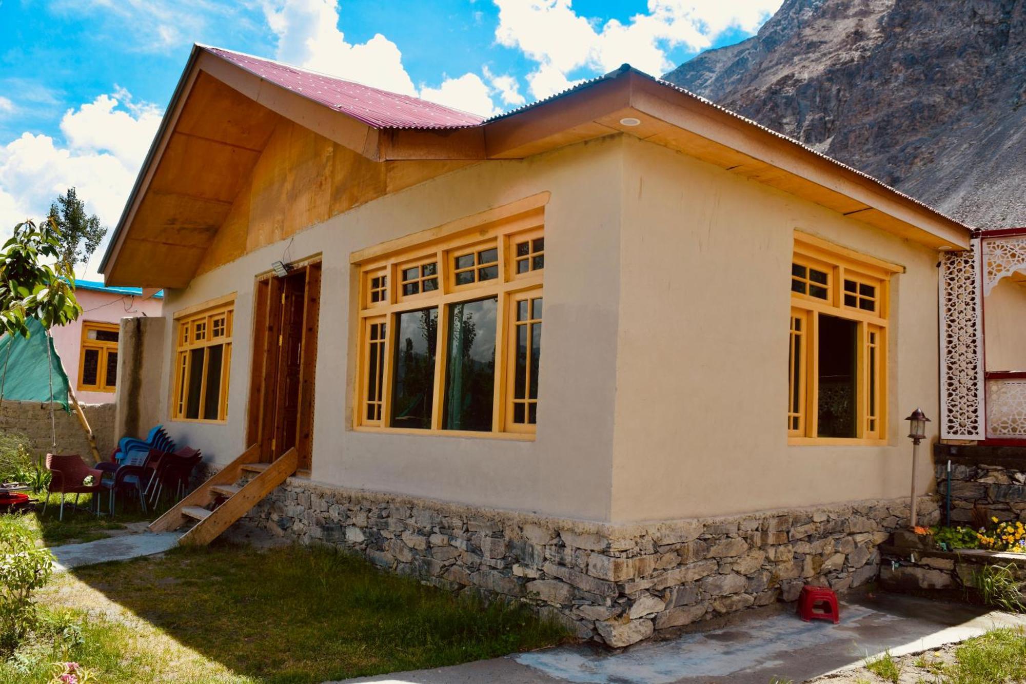 Orgventure Resorts Скарду Екстериор снимка