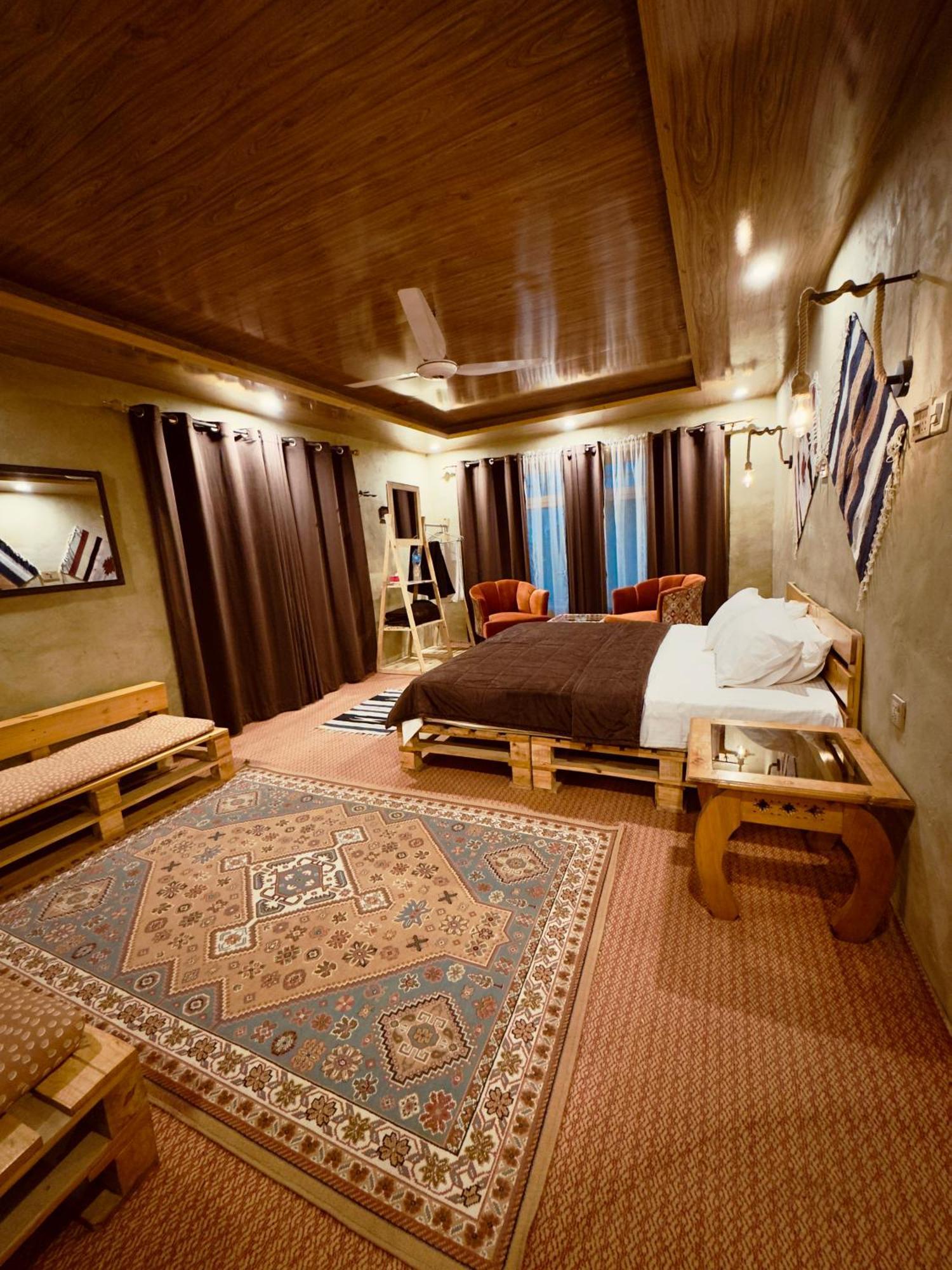 Orgventure Resorts Скарду Екстериор снимка